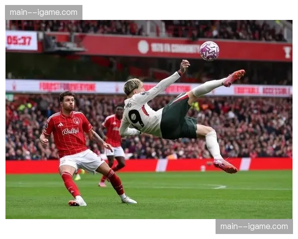 天气预报：周末多特蒙德地区将有降雨，湿滑场地可能影响转换传球成功率