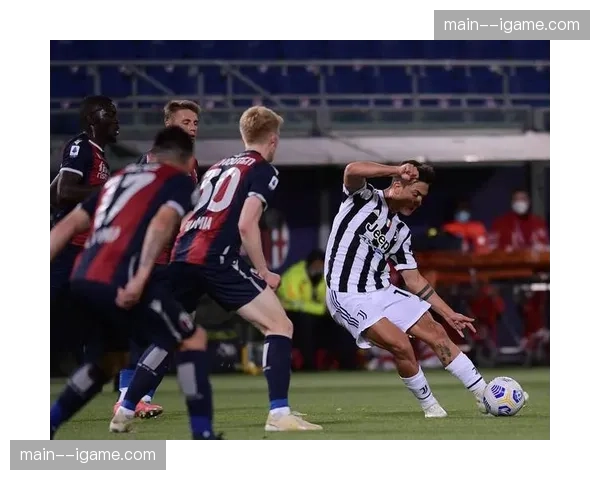 尤文图斯vs博洛尼亚关键战，马里亚尼担任主裁判